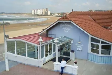 Holiday home Casa De Vacaciones Y Escapadas, Salinas, Asturias, Espana