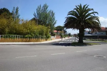 Сasa de vacaciones Casa De Vacaciones Y Escapadas, Salinas, Asturias, España Salinas (Castrillon)